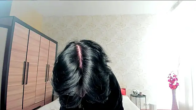 Snapshot of JulisSweet chatting on 02-10-25, 07:36 JulisSweet online show from 02-10-25, 07:36