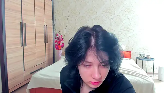 Snapshot of JulisSweet chatting on 03-21-25, 07:33 JulisSweet online show from 03-21-25, 07:33