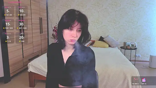 Snapshot of JulisSweet chatting on 10-03-25, 06:43 JulisSweet online show from 10-03-25, 06:43