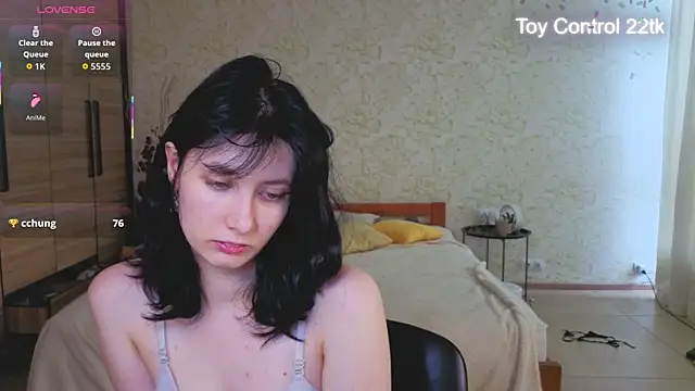 JulisSweet online show from 07-14-26, 10:54