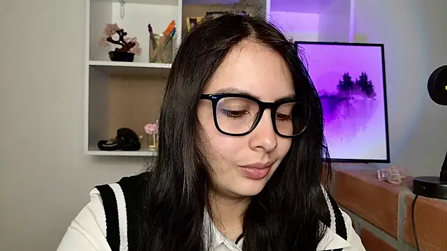 lalawhitte online show from 05-19-26, 09:37