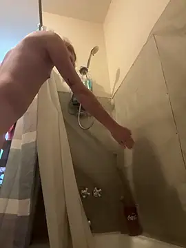 Snapshot of Cutetrans90 chatting on 12-18-24, 10:57 Cutetrans90 online show from 12-18-24, 10:57