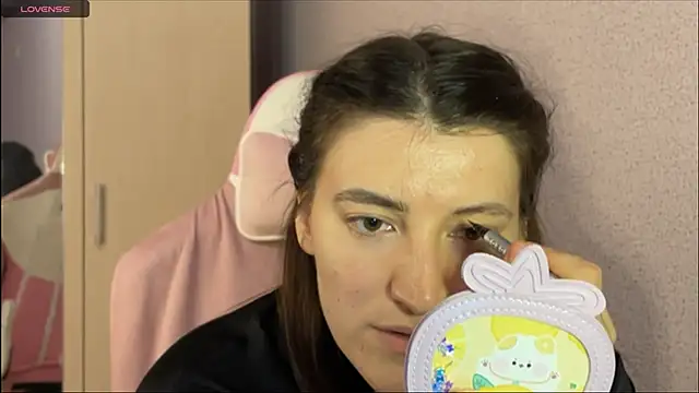 Snapshot of Katrin__kiss chatting on 02-13-25, 03:14 Katrin kiss online show from 02-13-25, 03:14