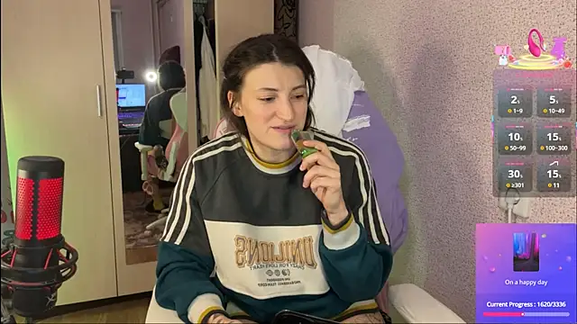 Snapshot of Katrin__kiss chatting on 03-19-25, 04:45 Katrin kiss online show from 03-19-25, 04:45