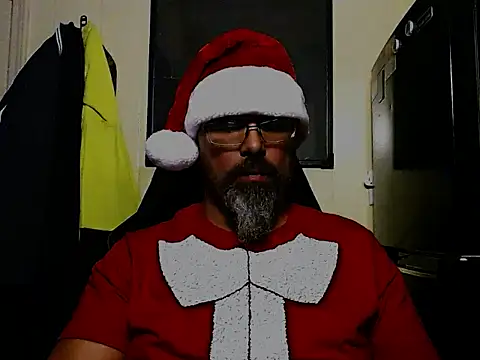Snapshot of KrazyLegz chatting on 12-19-24, 12:24 KrazyLegz online show from 12-19-24, 12:24