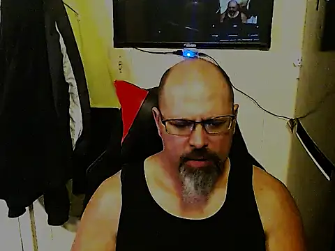 Snapshot of KrazyLegz chatting on 01-01-25, 01:47 KrazyLegz online show from 01-01-25, 01:47