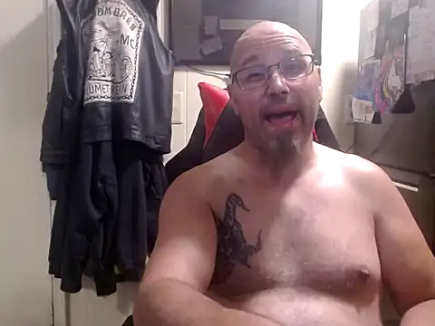Snapshot of KrazyLegz chatting on 09-11-25, 12:22 KrazyLegz online show from 09-11-25, 12:22