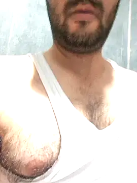 Snapshot of johny_69d@xh chatting on 12-19-25, 05:31 johny 69dxh online show from 12-19-25, 05:31