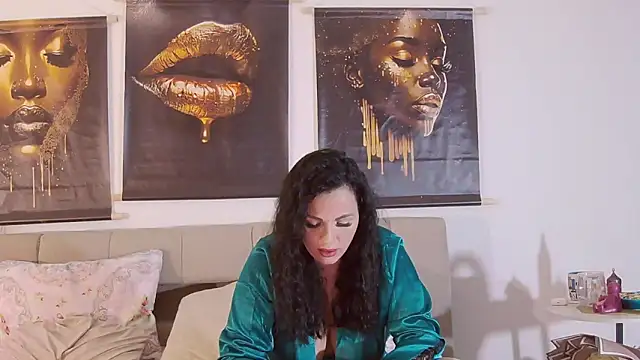 Snapshot of ReiyaRey chatting on 01-14-26, 09:09 ReiyaRey online show from 01-14-26, 09:09