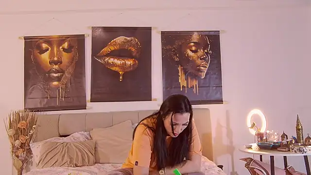 Snapshot of ReiyaRey chatting on 01-18-26, 08:45 ReiyaRey online show from 01-18-26, 08:45