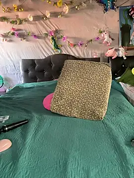 Snapshot of NinaGauther chatting on 02-06-26, 02:53 NinaGauther online show from 02-06-26, 02:53