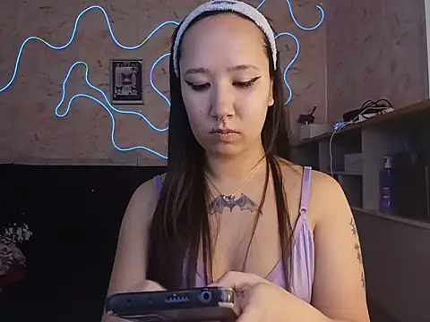 Japabaixinha online show from 06-06-26, 11:37
