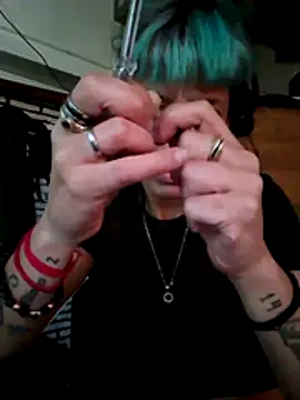 gala2 online show from 10-14-25, 09:43