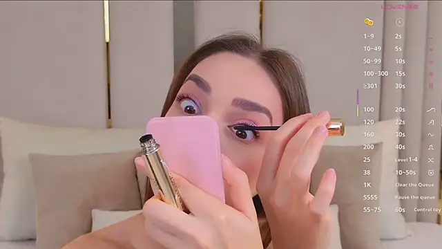 BellaHalles online show from 03-28-26, 05:40