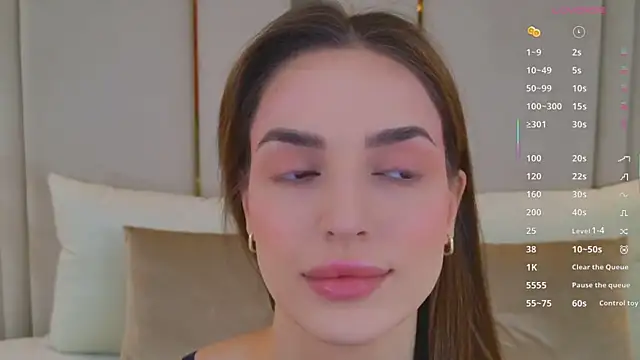 BellaHalles online show from 04-26-26, 05:38