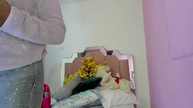 LoveQueen2 online show from 03-15-25, 11:29