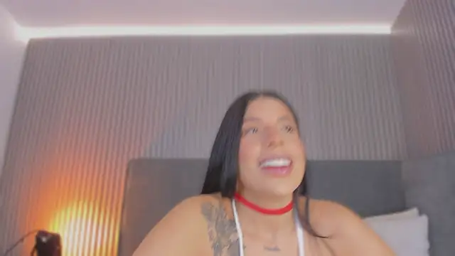 emelie 89 online show from 02-07-26, 12:42