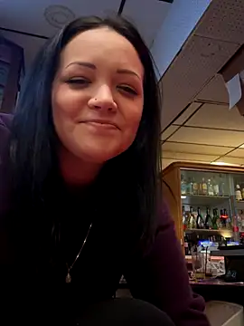 Snapshot of skinwalkingzombie chatting on 11-14-25, 04:44 skinwalkingzombie online show from 11-14-25, 04:44