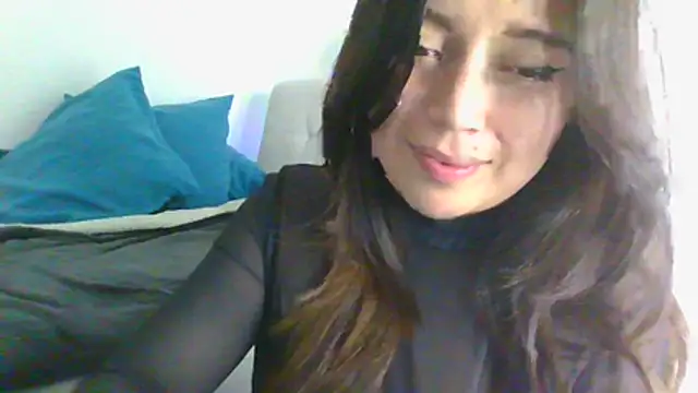 Snapshot of katherodriguezx chatting on 02-03-26, 11:43 katherodriguezx online show from 02-03-26, 11:43