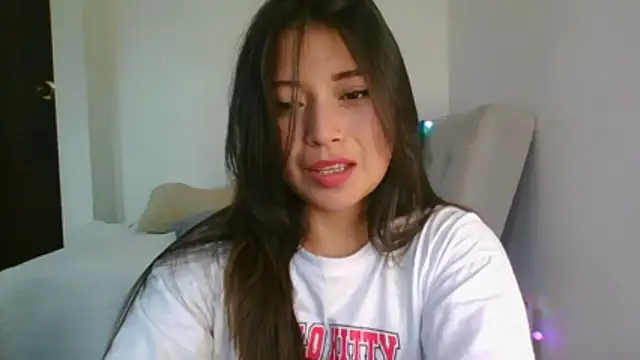 Snapshot of katherodriguezx chatting on 03-09-26, 09:08 katherodriguezx online show from 03-09-26, 09:08