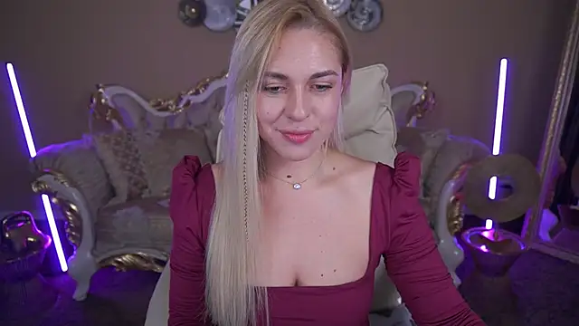 Snapshot of ArishkaLulu chatting on 12-04-25, 06:55 ArishkaLulu online show from 12-04-25, 06:55