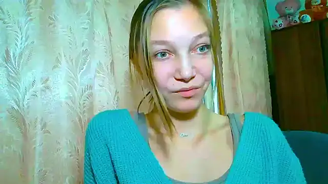 EmillyPlay online show from 11-10-25, 11:09