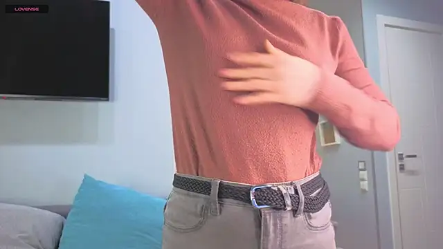 DonnaBurkee online show from 04-20-26, 04:26