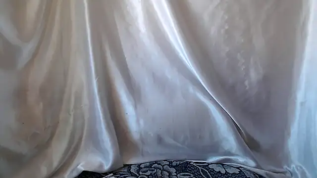 Snapshot of Burberrry_ chatting on 03-22-25, 05:06 Burberrry online show from 03-22-25, 05:06