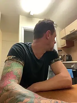 Yourhotboy 42 online show from 03-03-25, 06:44