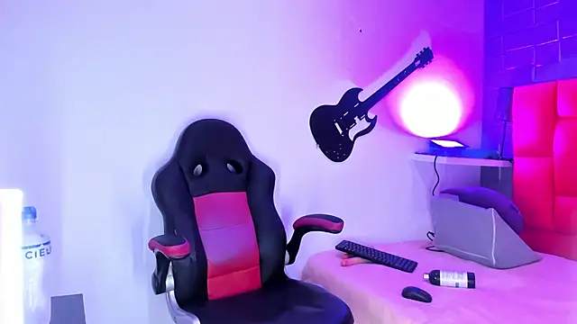 Sasha-sweet online show from 11-28-25, 08:44