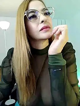 Alessandra Schmoll online show from 03-17-25, 12:46