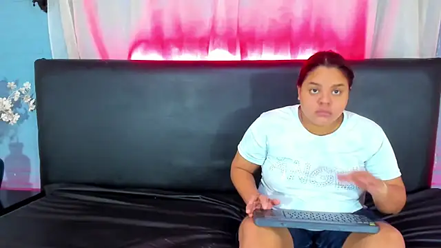 brunnette hot online show from 02-27-25, 11:20