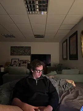 Snapshot of hardmecl chatting on 01-12-25, 08:14 hardmecl online show from 01-12-25, 08:14