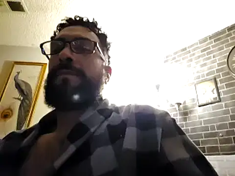 Snapshot of Forbidden_daddy chatting on 01-13-25, 07:00 Forbidden daddy online show from 01-13-25, 07:00