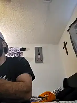 Snapshot of Forbidden_daddy chatting on 01-21-25, 05:41 Forbidden daddy online show from 01-21-25, 05:41