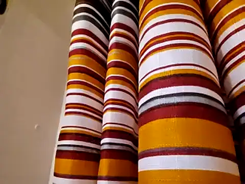 Snapshot of Forbidden_daddy chatting on 02-19-25, 05:49 Forbidden daddy online show from 02-19-25, 05:49