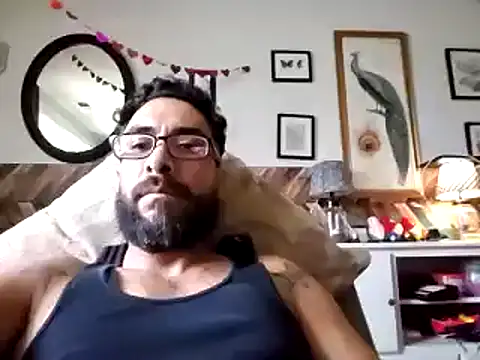 Snapshot of Forbidden_daddy chatting on 02-21-25, 07:32 Forbidden daddy online show from 02-21-25, 07:32