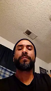 Snapshot of Forbidden_daddy chatting on 09-13-25, 09:09 Forbidden daddy online show from 09-13-25, 09:09