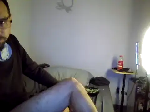 Iliketocooksquirt25 online show from 03-07-25, 07:41