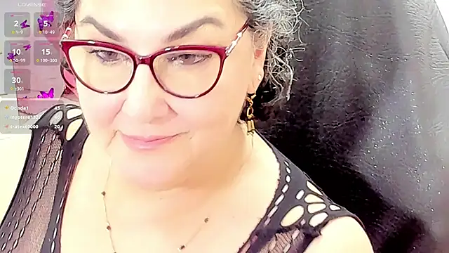 Snapshot of cataleya_mom chatting on 04-30-26, 02:34 cataleya mom online show from 04-30-26, 02:34