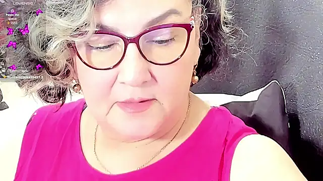 Snapshot of cataleya_mom chatting on 05-14-26, 08:54 cataleya mom online show from 05-14-26, 08:54