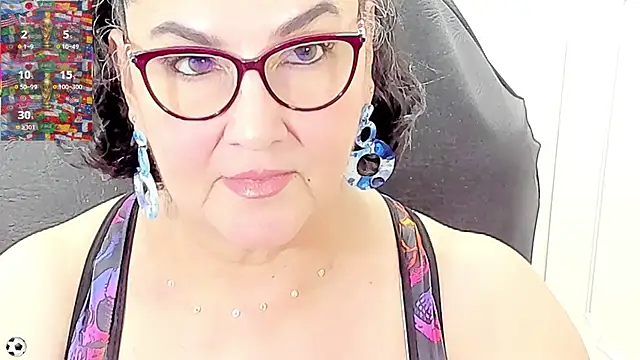 Snapshot of cataleya_mom chatting on 06-26-26, 11:53 cataleya mom online show from 06-26-26, 11:53