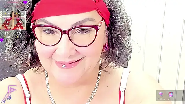 Snapshot of cataleya_mom chatting on 07-22-26, 03:09 cataleya mom online show from 07-22-26, 03:09