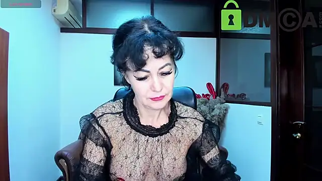 Snapshot of Silvia_Wallec chatting on 03-09-25, 06:28 Silvia Wallec online show from 03-09-25, 06:28