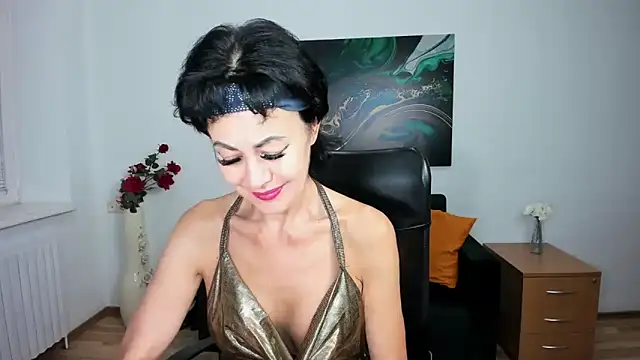 Snapshot of Silvia_Wallec chatting on 09-10-25, 05:46 Silvia Wallec online show from 09-10-25, 05:46