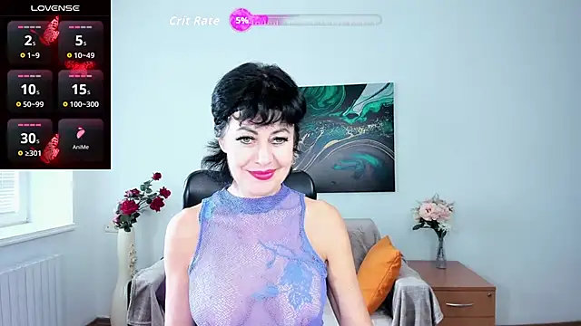 Snapshot of Silvia_Wallec chatting on 10-23-25, 11:42 Silvia Wallec online show from 10-23-25, 11:42