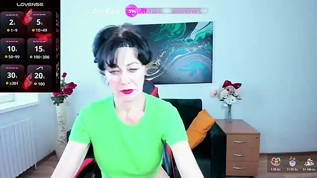 Snapshot of Silvia_Wallec chatting on 02-10-26, 01:26 Silvia Wallec online show from 02-10-26, 01:26