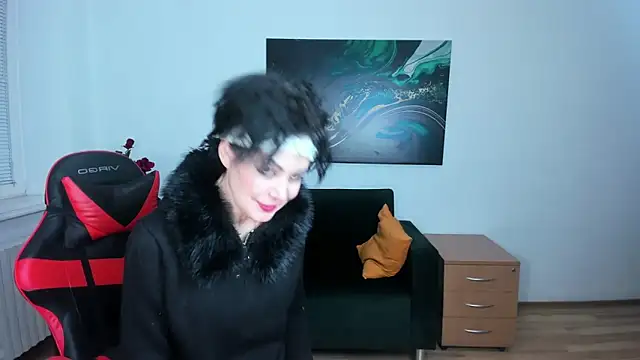 Snapshot of Silvia_Wallec chatting on 03-12-26, 06:47 Silvia Wallec online show from 03-12-26, 06:47