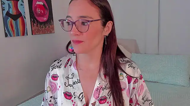 Jessica Herrera  online show from 02-09-26, 10:30