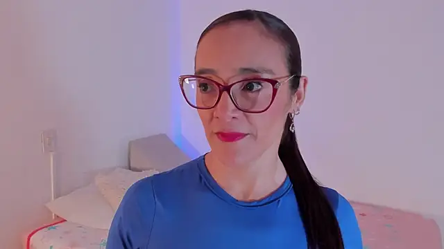 Jessica Herrera  online show from 06-05-26, 10:15